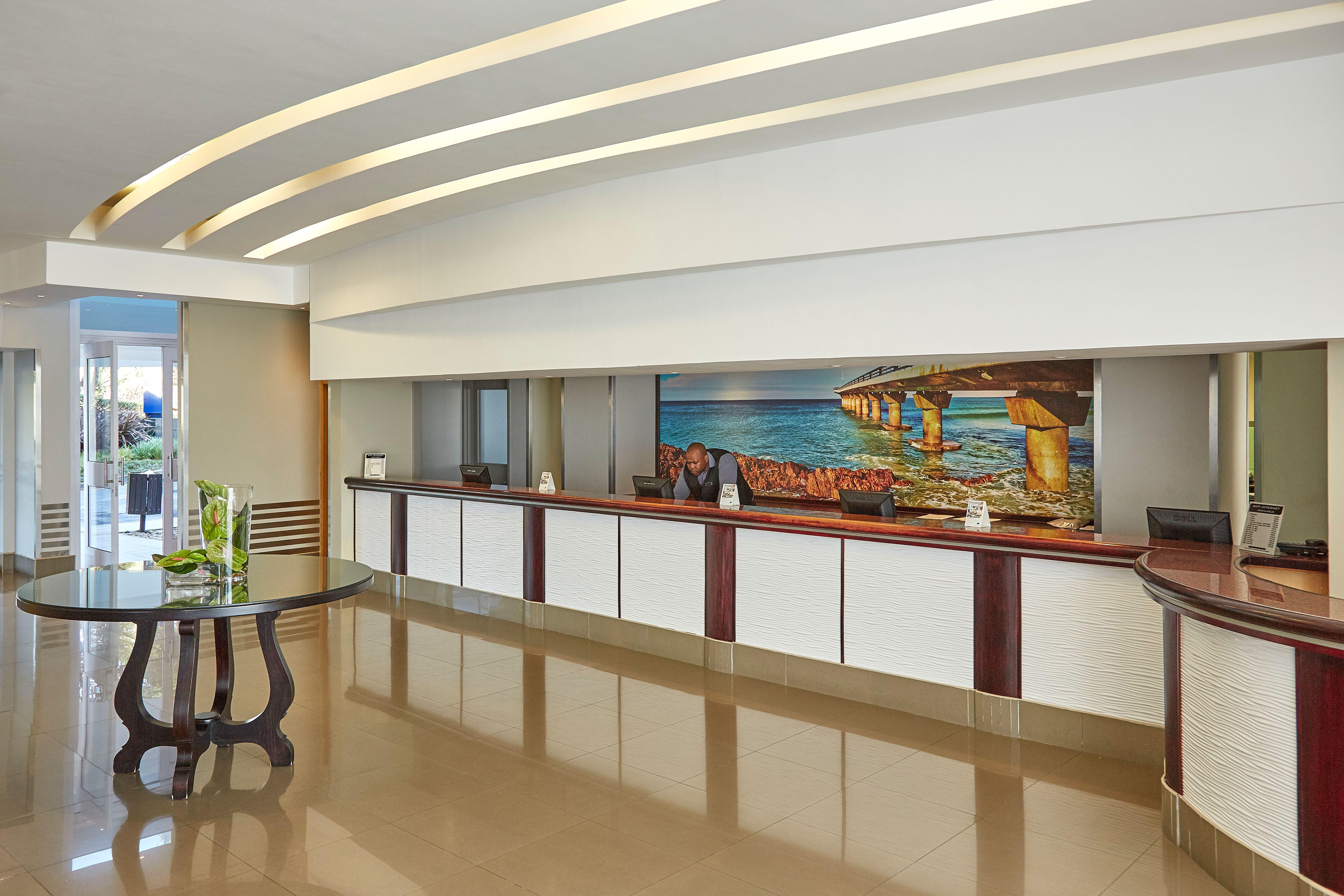 Garden Court Kings Hotel 3*